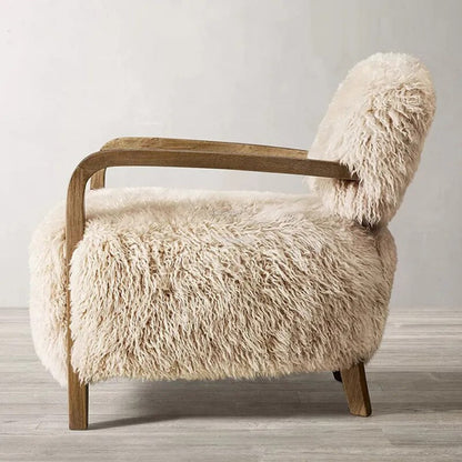 Fotel Es Caragolí – śródziemnomorski spokój i design